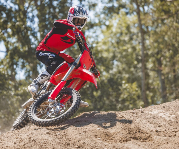 RX 250F 4-Stroke - Gallery 3